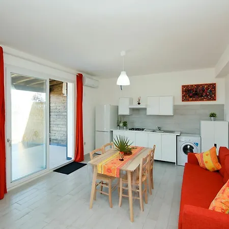 Villa Barbara...a 100 Passi Dal Mare!!!! Lascari