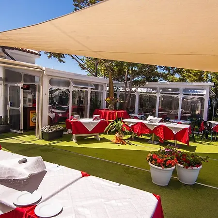 Villa Barbara...a 100 Passi Dal Mare!!!! *